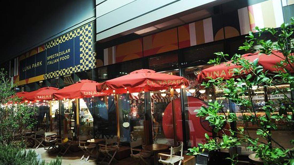 Luna Park, which replaced original Italian food hall La Centrale at Brickell City Centre, is now closed.