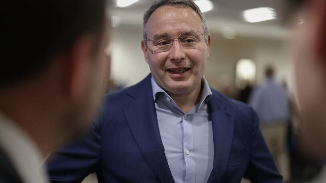 Vindman demands Moody call for release of Hope Florida grand jury report