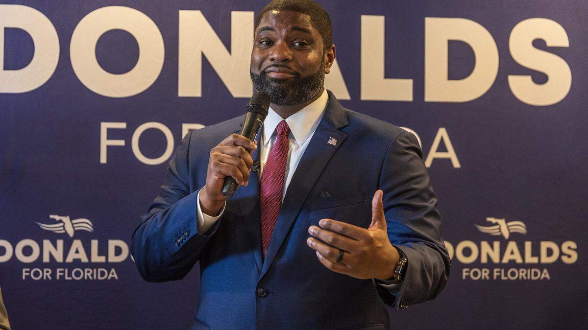 U.S. Congressman Byron Donalds speaks at the Versailles Cuban Cuisine restaurant in Little Havana, as part of his campaign for the 2026 Republican primary for Florida governor, on Mar. 2, 2026.