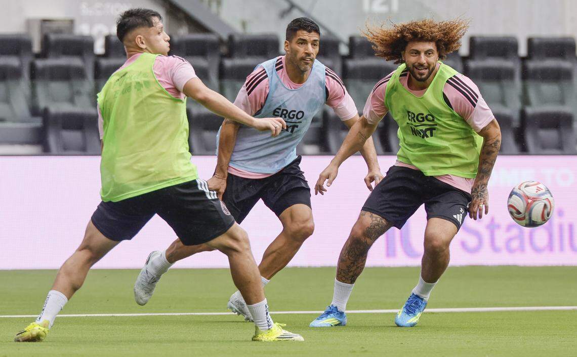 Inter Miami CF forward Luis Suárez (9), center, and defender Maximiliano Falcón (37) run drills with teammates during practice at Nu Stadium at Miami Freedom Park on Thursday, April 2, 2026, in Miami.