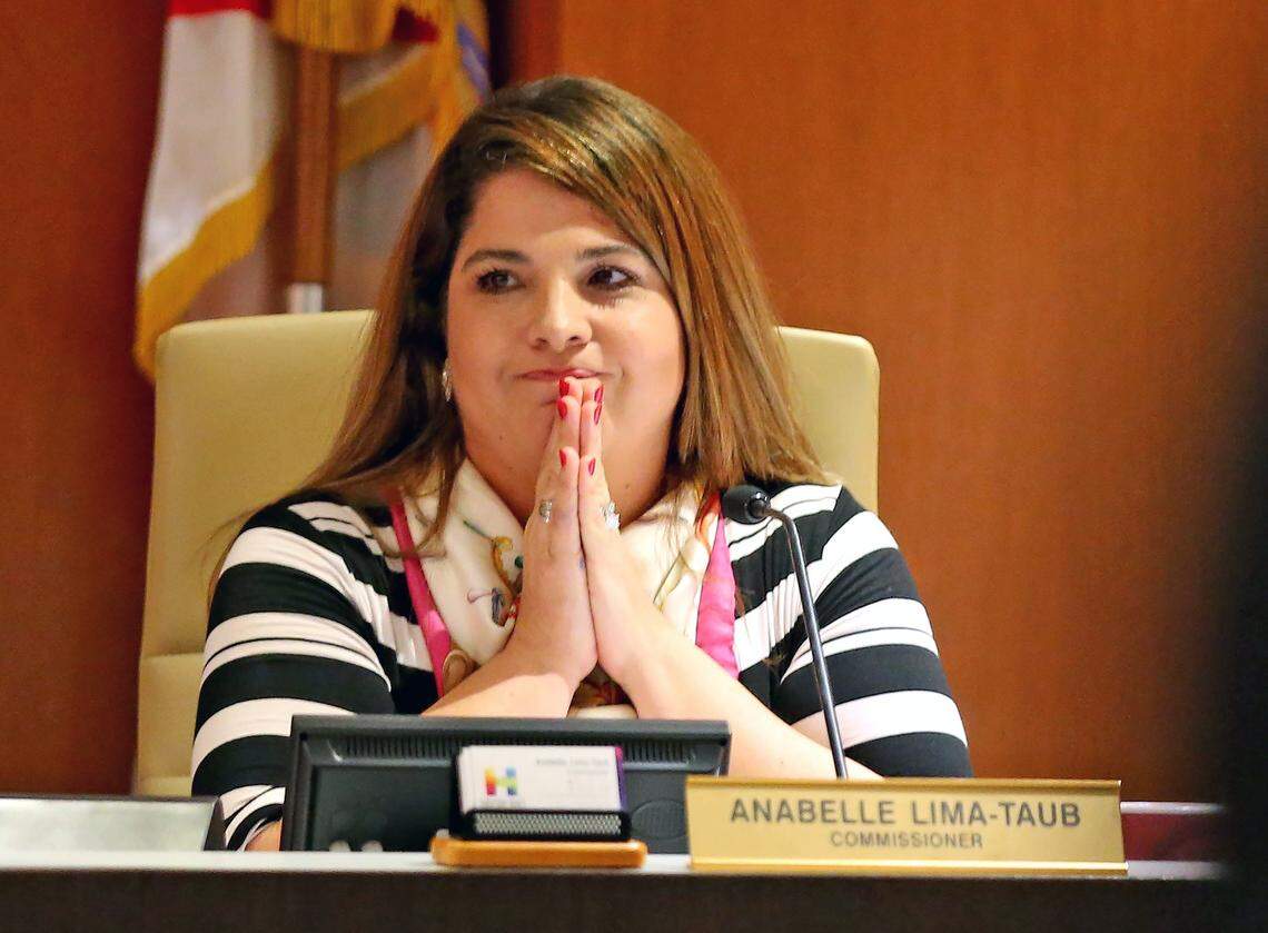 Anabelle Lima-Taub at the Hallandale Beach city commission meeting on January 23, 2019.