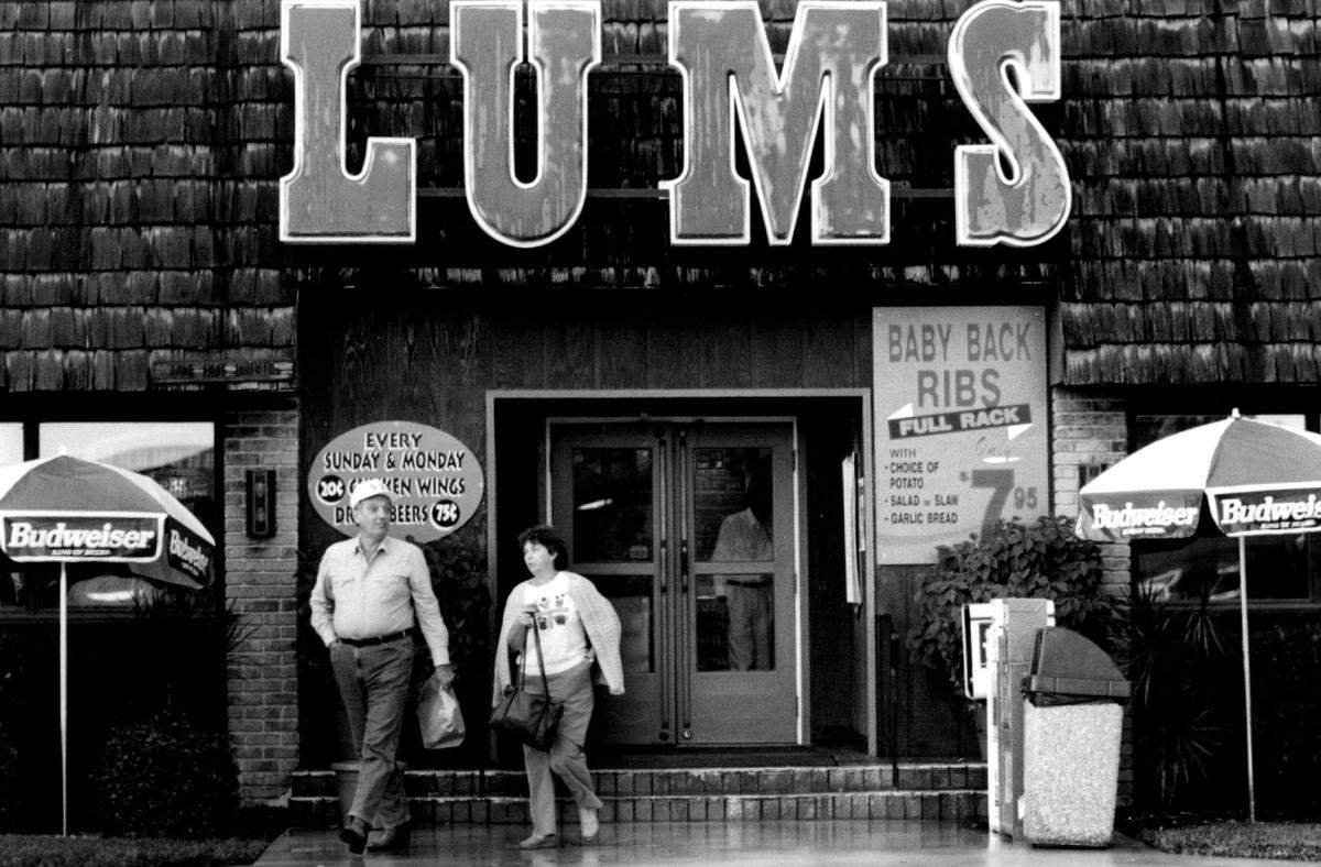 In 1994, the last Lums restaurant, in Davie, a location that was privately owned.