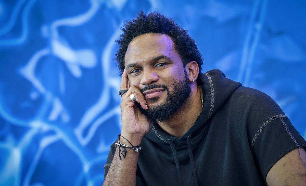 Kickstarter CEO, Everette Taylor, speaks about ways artists can use the platform to build their businesses at the SCOPE Art Fair in Miami Beach, Florida on Friday, December 5, 2025.