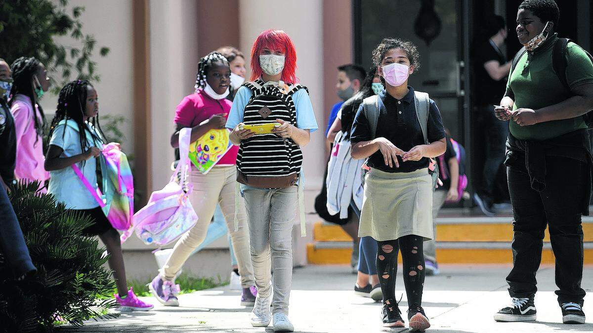 Will Johnson County drop its school mask mandate?