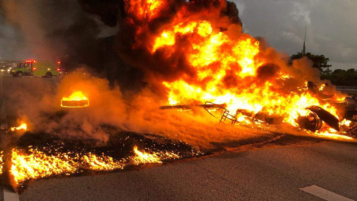 The tractor trailer fire that shut down the Florida Turnpike’s southbound lanes just before the Golden Glades.