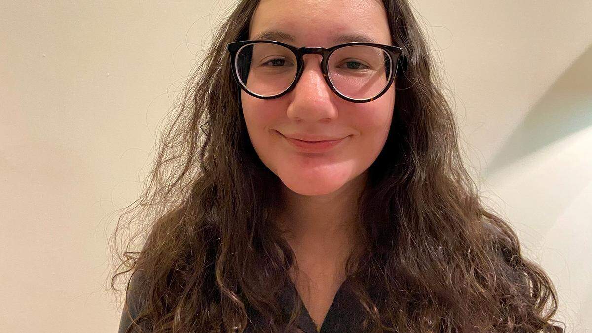 Carolina Lopez, a junior at Palmer Trinity School, was recently selected to attend the Congress of Future Medical Leaders at the University of Massachusetts Lowell, representing her school and the state of Florida.