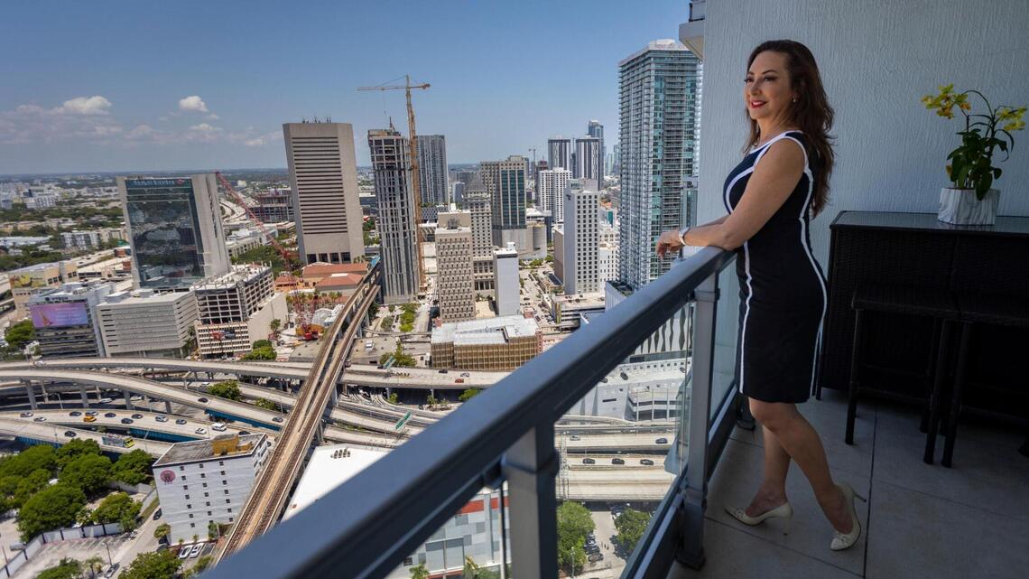 So long, paradise. Longtimers and natives depart for homes outside Miami-Dade County