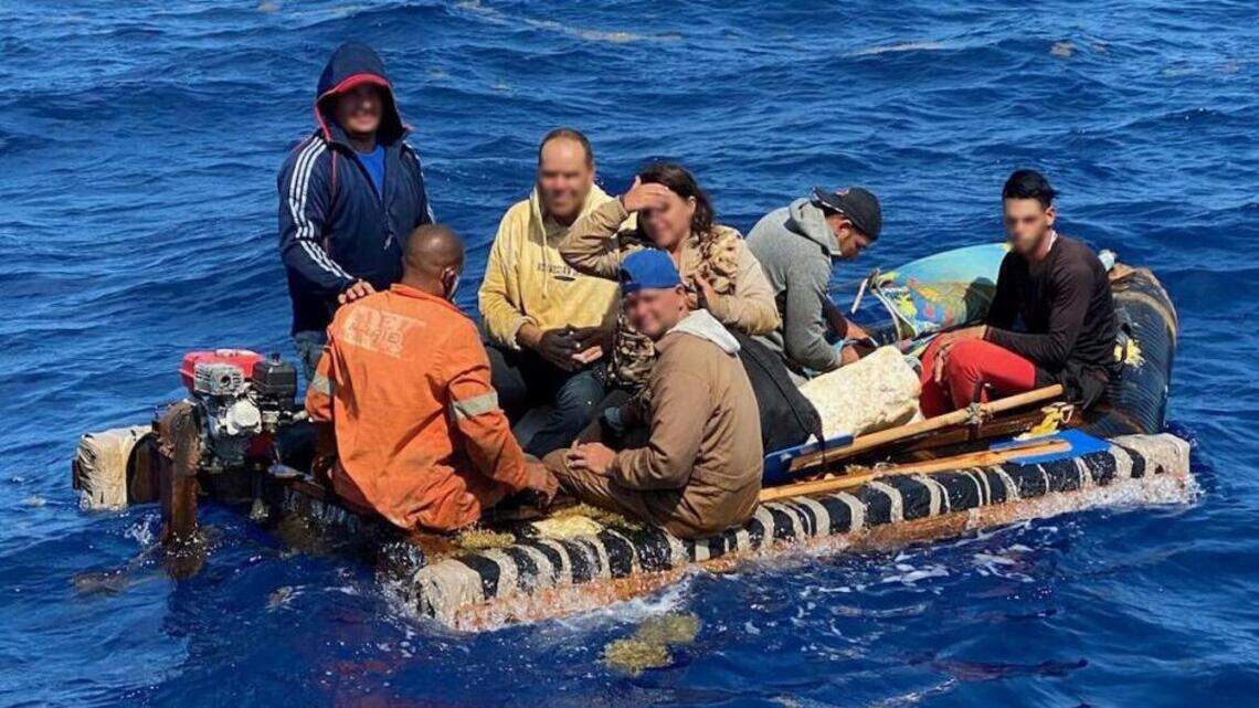 Abortion ban restored, drinking water warnings, and record numbers of fleeing Cubans