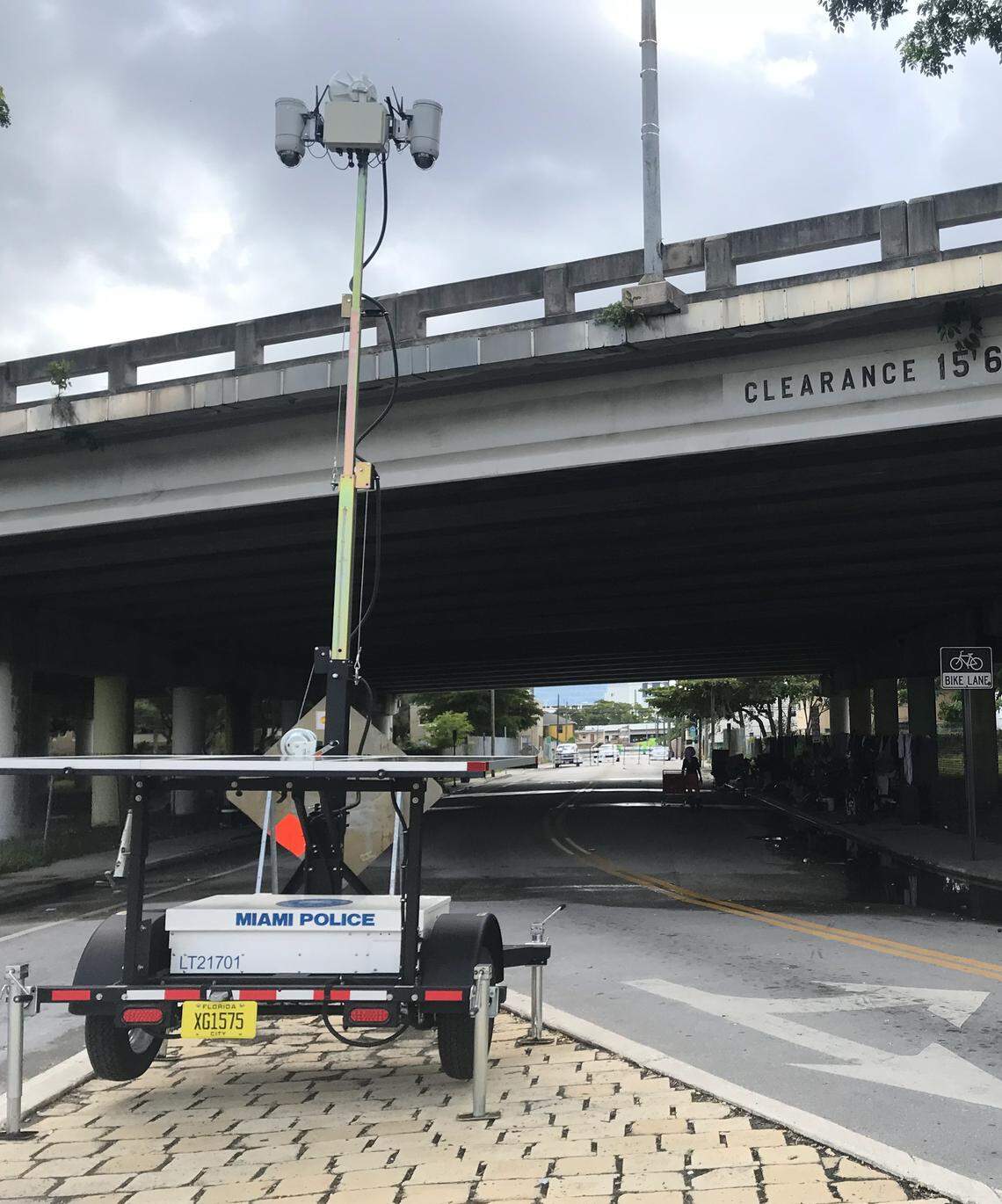 Miami police have set up surveillance cameras on one of four closed streets under the 836 expressway in Overtown as health officials investigate the spread of HIV and hepatitis C.