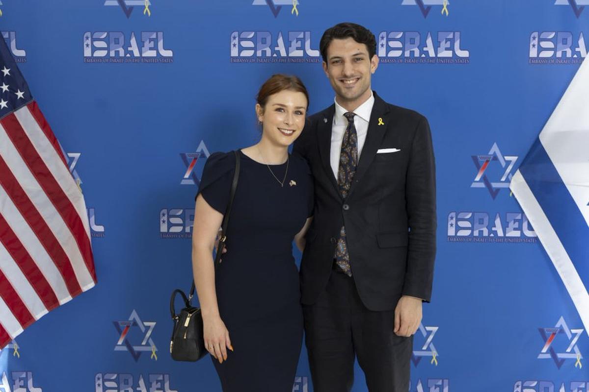 Sarah Milgrim and Yaron Lischinsky