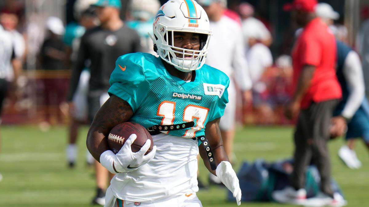 Miami Dolphins wide receiver Jaylen Waddle during an NFL football training camp practice Wednesday, Aug. 10, 2022, in Tampa, Fla. (AP Photo/Chris O’Meara)