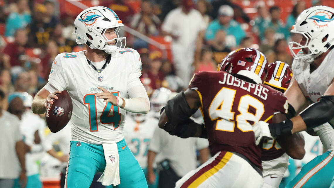 Dolphins trade QB Quinn Ewers to Jaguars in exchange for sixth-round pick