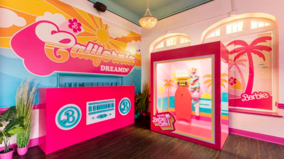 Malibu Barbie Cafe