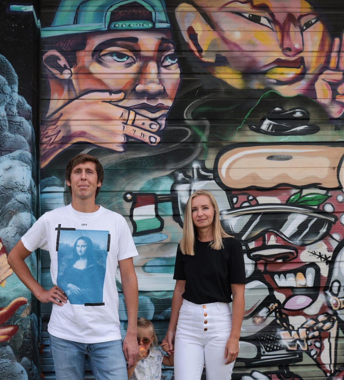 Max and Julia Voloshyn are gallerists at Voloshyn Gallery in Kyiv, where they have been open since 2016.