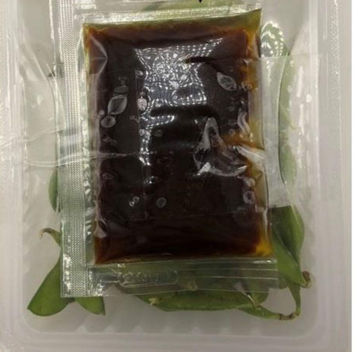 This is the incorrectly placed spice packet