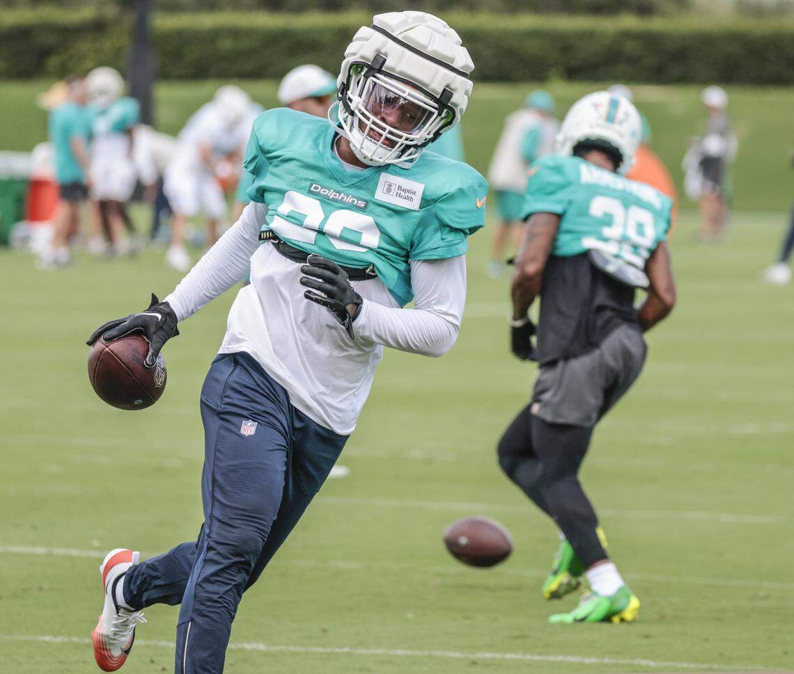 Miami Dolphins cornerback Rasul Douglas (26) runs through drills during practice at the Miami Dolphins Training Camp in Miami Gardens, Florida, on Wednesday, August 27, 2025. 