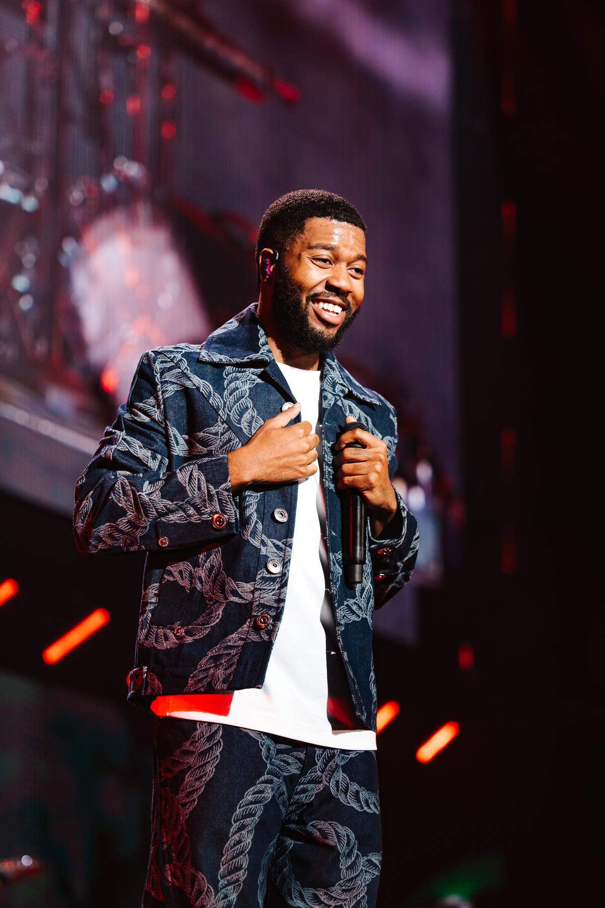 Y100’s Jingle Ball 2024 Presented by Capital One