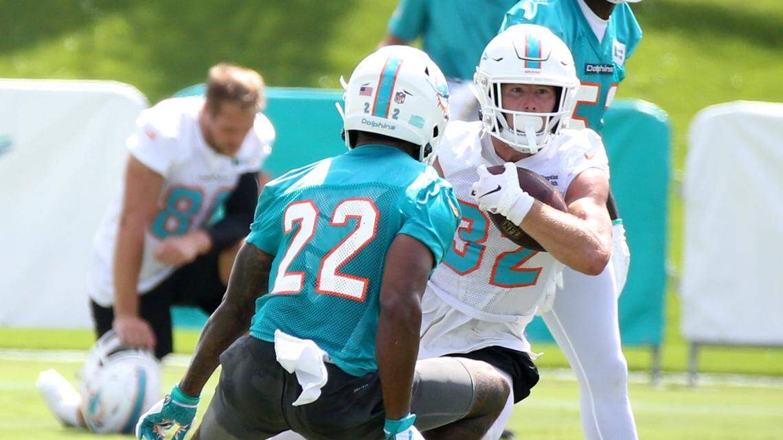 Practice report Day 7: Dolphins shuffle starting secondary but ’20 first-rounder not in mix
