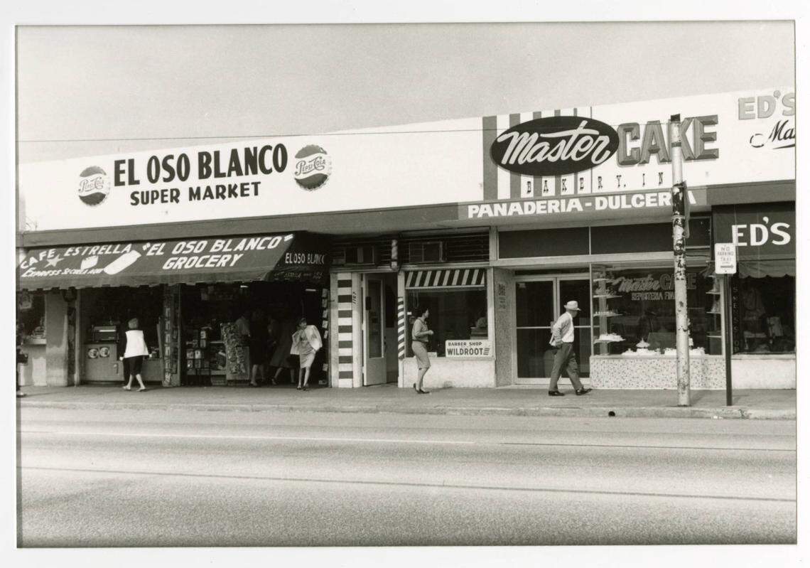 El Oso Blanco Supermarket in Miami, Florida, was typical of markets of its time, with a facade that was open to Miami’s hot, temperamental climate. (Arva Moore Parks Photograph Collection)
