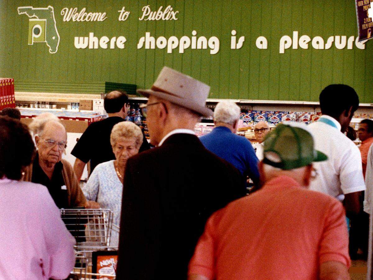 Shoppers at a Publix in Hallandale Beach in 1990.