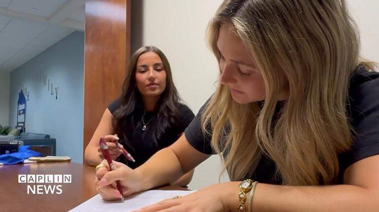 Comprar casa con un amigo: la estrategia que crece entre jóvenes en Florida ante el alza de precios