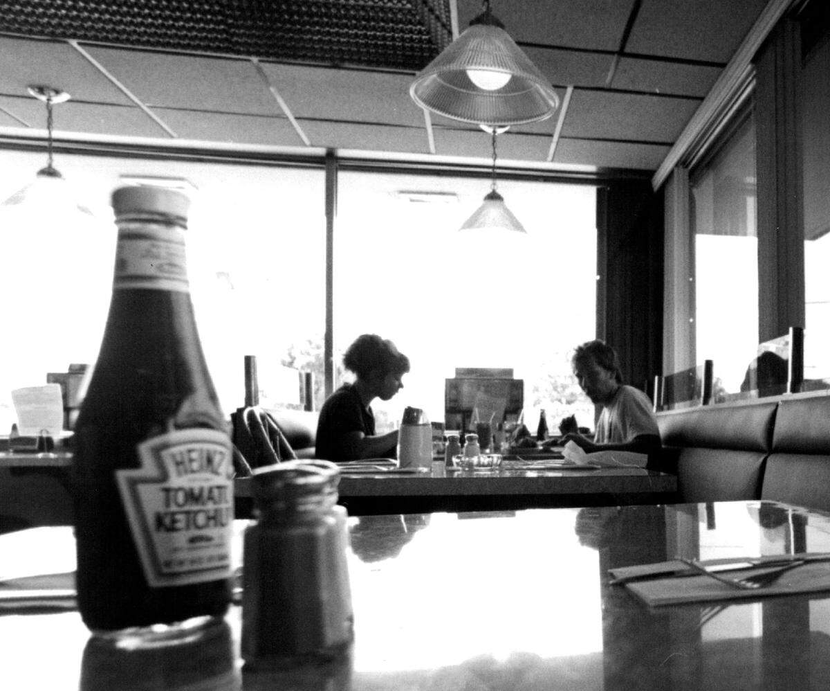 The scene at Lester’s Diner in Broward in 1991.