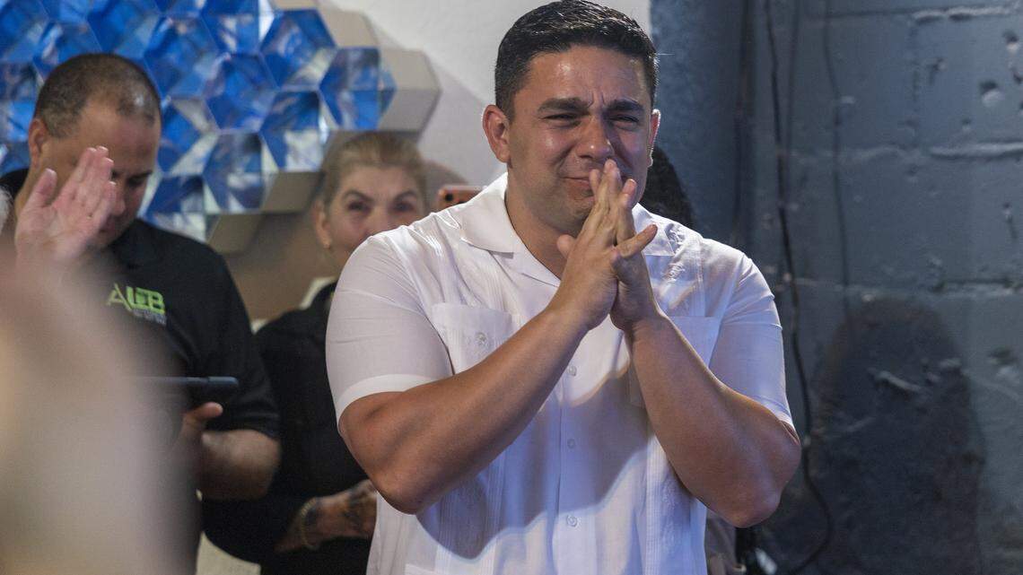 Escalona wins Miami District 3 runoff, upending Carollo political dynasty