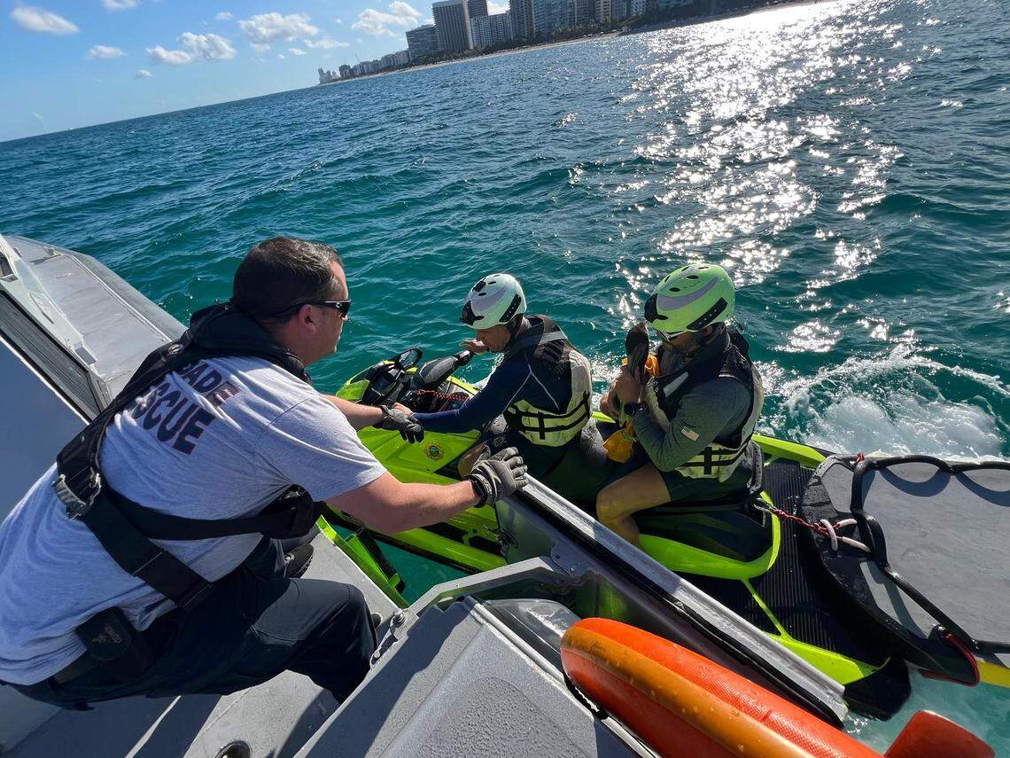 Miami-Dade Fire Rescue and the U.S. Coast Guard saved an entangled pelican near Haulover Inlet on Jan. 6, 2026. The rescue was near the 10300 block of Collins Avenue.