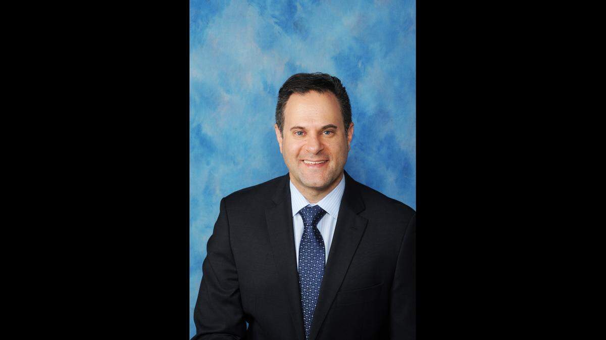 Dr. Eric Rosen, chief of cardiac services at Memorial Regional Hospital