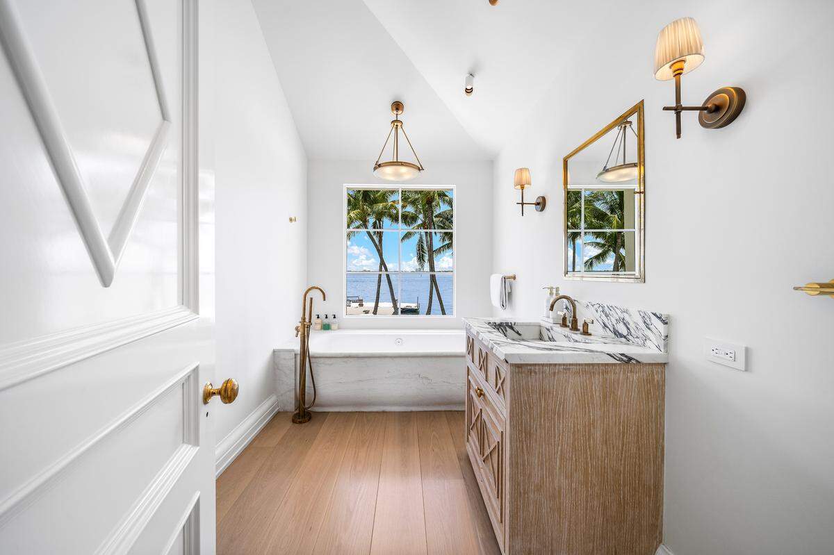 Architect Russell Pancoast designed and built the house on North Bay Road in 1936. This bathroom overlooks Biscayne Bay.
