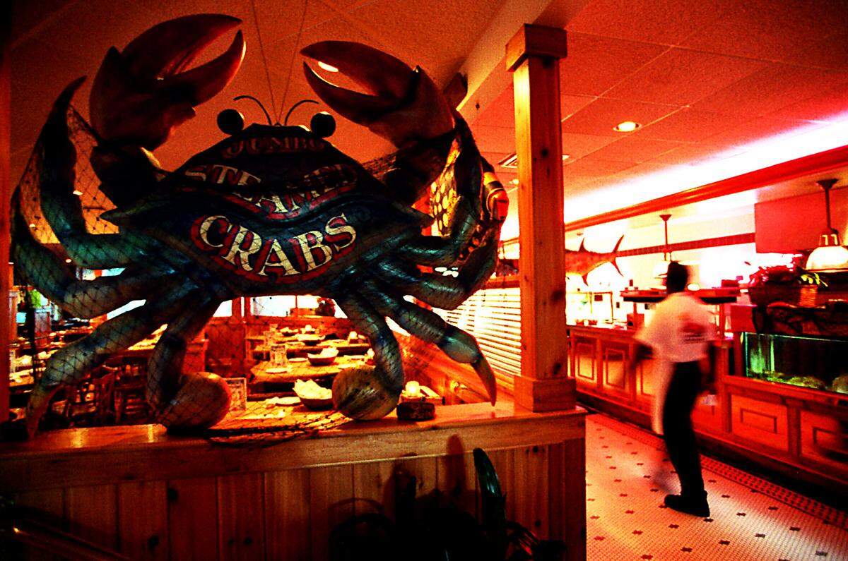 In 1995, the Crab House Seafood Restaurant at 1551 79th Street Causeway in North Bay Village. In the 1960s and early ’70s, a restaurant named for rocker Wayne Cochran was on this site.