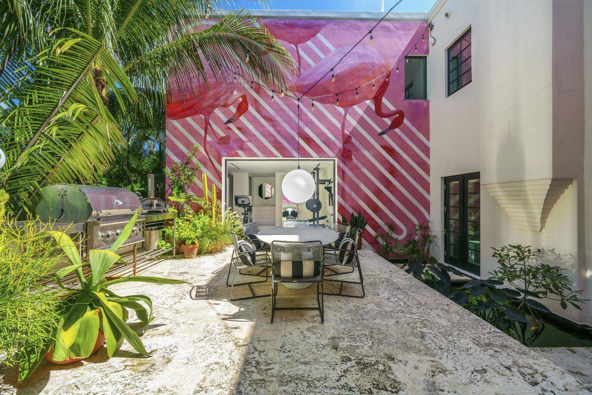 “We love a good project. We are big fans of Miami Beach. It’s time to do something different,” said Kyle Evans, one of the co-owners of 1301 Lenox Ave.