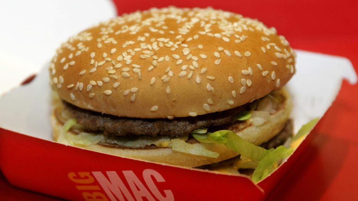 McDonald’s and Wendy’s are deceiving customers about their fast food beef burgers with alleged misleading advertising, a federal class-action lawsuit says.