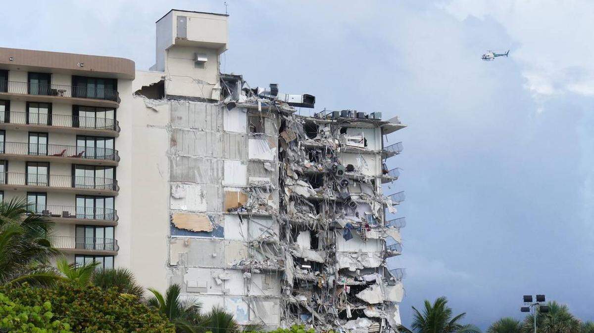 The partial collapse of the Champlain Towers South condominium in Surfside killed 98 people. A federal investigation into what caused it has zeroed in on the building’s pool deck.