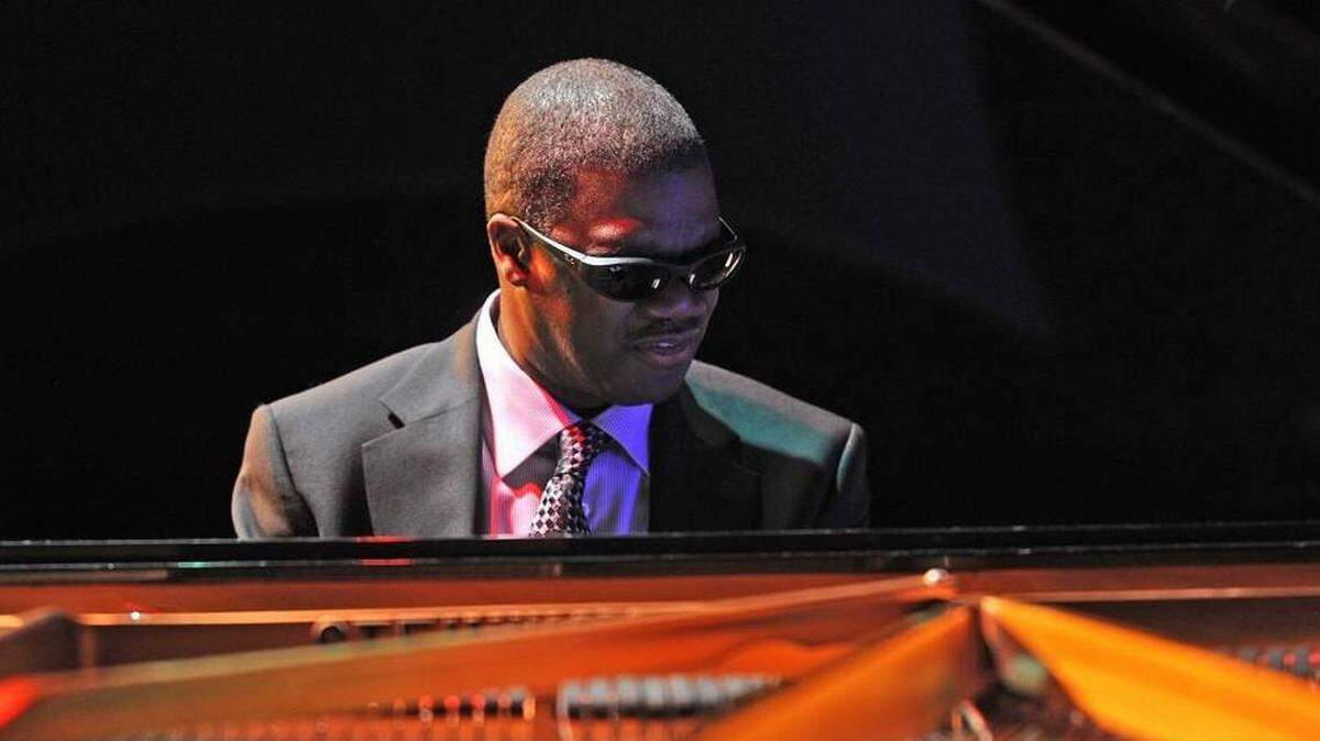 Pianist Marcus Roberts will perform at the 2019 South Beach Jazz Festival.