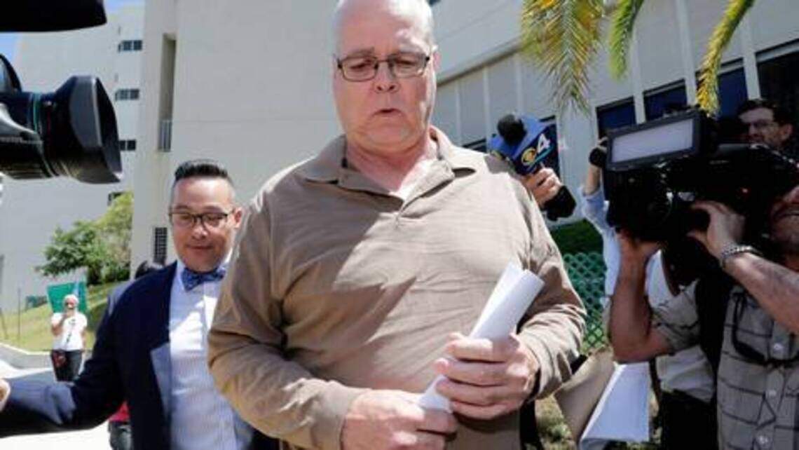 Parkland deputy who failed to confront school shooter must be haunted by decision | Opinion