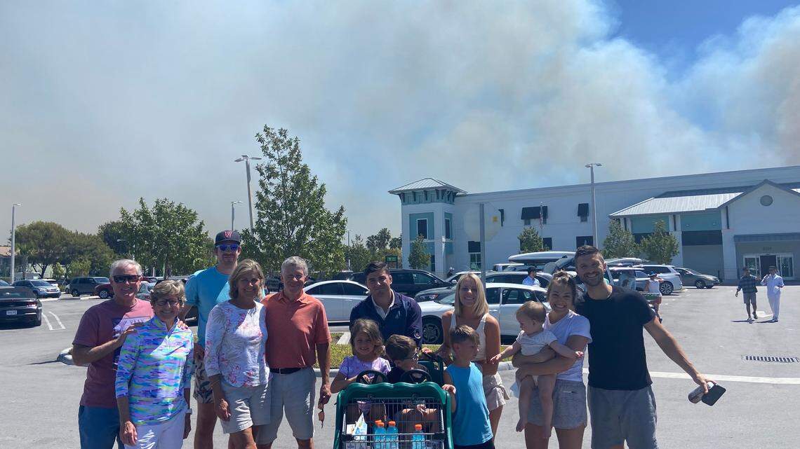 Fire spreads to Homestead, as 20,000-plus acres burn. No threat to neighborhoods: authorities