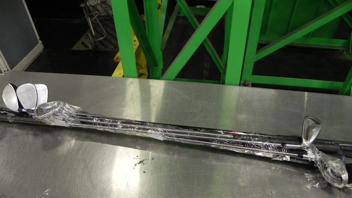 Miami customs agent discovered $30,000 worth of cocaine inside set of golf clubs