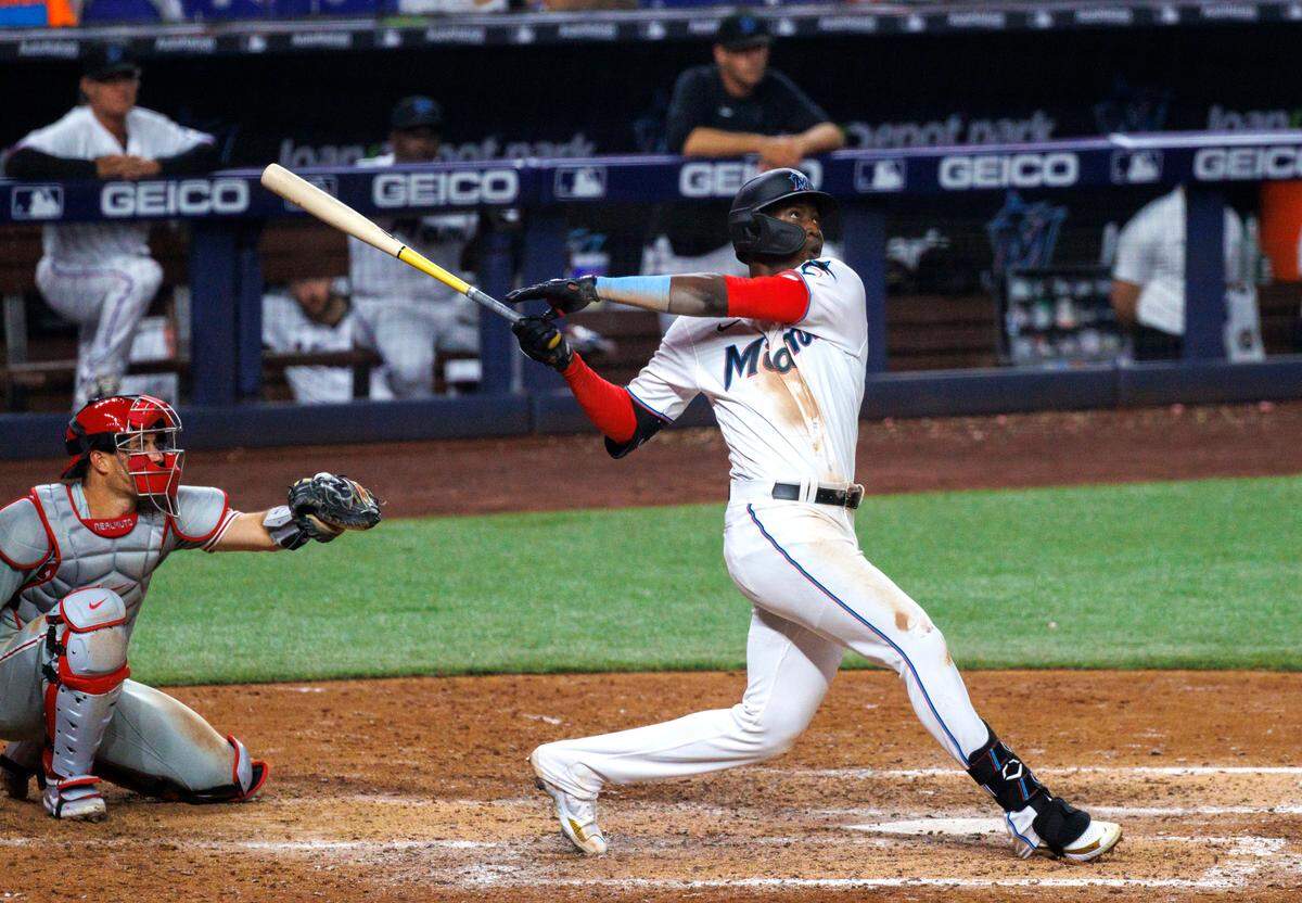 Miami Marlins center fielder Jesus Sanchez (7) batting during the sixth inning of the season home opener baseball game against the Philadelphia Phillies at LoanDepot Park on Thursday, April 14, 2022 in Miami, Florida.