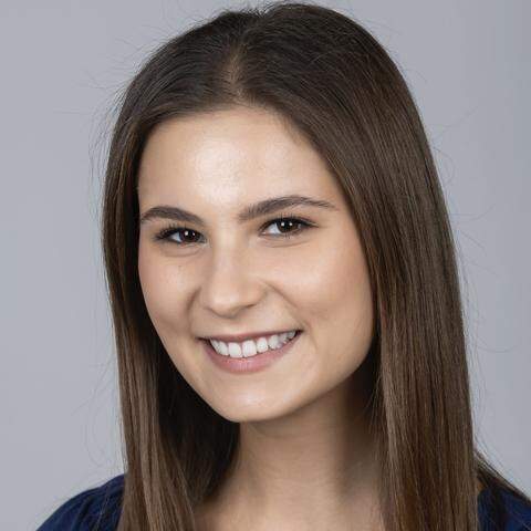 Profile Image of Ashley Miznazi