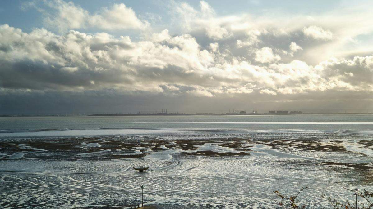 In the busy shipping channel of the Thames Estuary, a piece of history sat on the seafloor for more than three centuries.