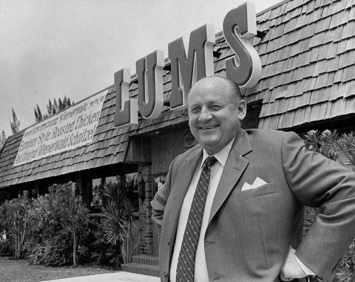 In 1981, Friedrich Jahn stands in front of a Lums as new owner.
