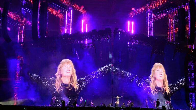 Hotels want to lure Taylor Swift fans for Miami tour. ‘Concert survival kit’ included
