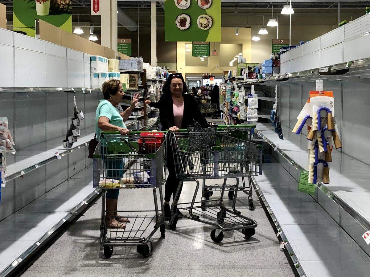 Residentes de Florida en un Publix.
