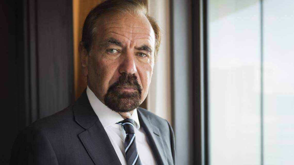 Real estate mogul Jorge Pérez donates $10 million Miami Beach condo to charity