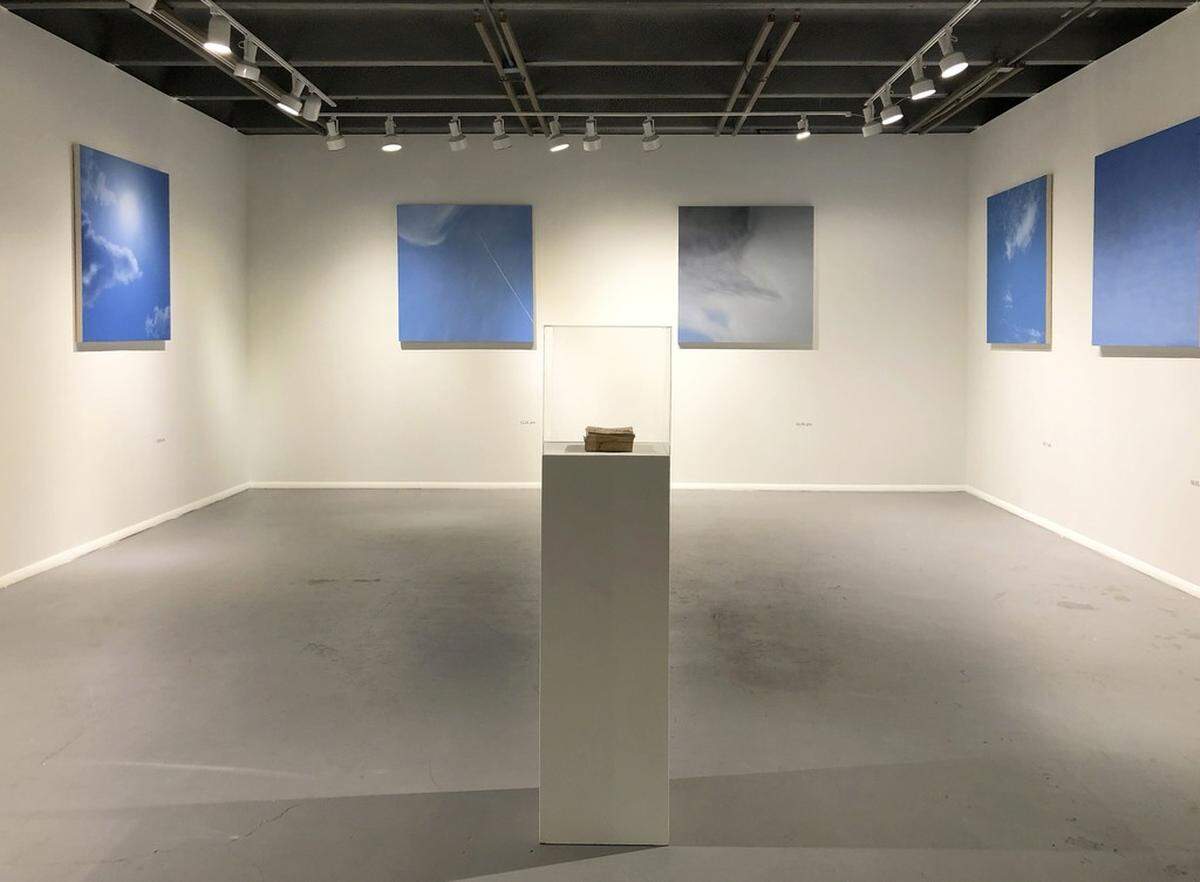 Jorge Rios’s visual riff on James Joyce’s Ulysses recreates the sky every two hours as it appeared in a single day through a series of paintings. Through June 28, 2019, at Pan American Art Projects.