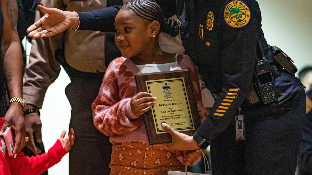 Ju’riyah Quinn is given a Do The Right Thing Hero Award at Chief Clarence Dickson Police College in Miami, Florida on Wednesday, Dec. 21, 2022.