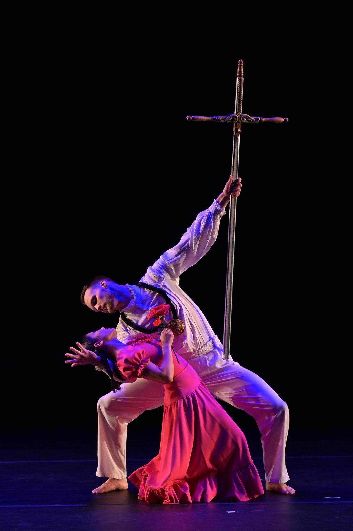 Dance Now! performs a showcase of season highlights in ‘The Daniel Day Lewis Dance Sampler.’