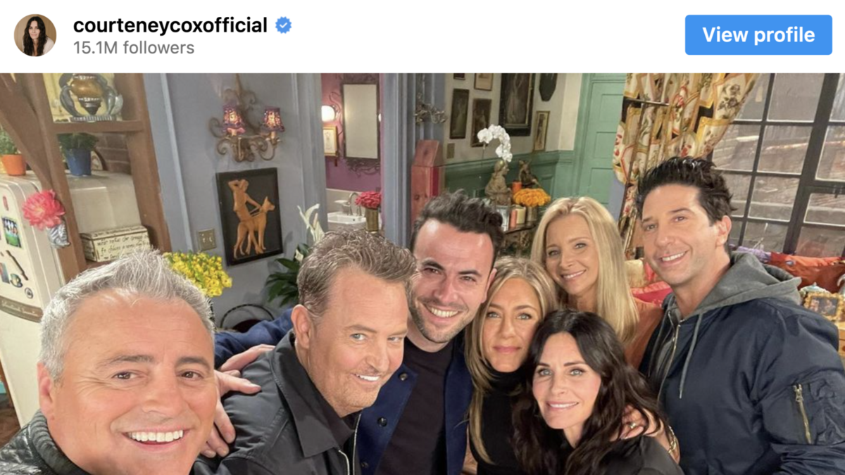 Courteney Cox makes bittersweet confession about her late friend Matthew Perry.