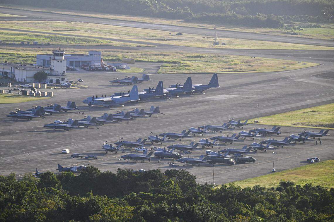 US military fighter jets sit on the tarmac at José Aponte de la Torre Airport, formerly Roosevelt Roads Naval Station, in Ceiba, Puerto Rico, on January 3, 2026. The United States has deployed a major military force in the Caribbean and has recently intercepted oil tankers as part of a naval blockade against Venezuelan vessels it considers to be under sanctions. Since September, US forces have launched dozens of air strikes on boats that Washington alleges, without showing evidence, were transporting drugs. More than 100 people have been killed.
